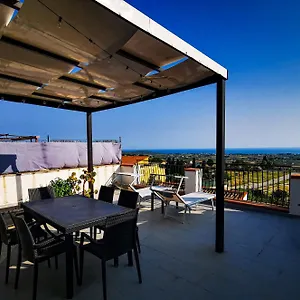 https://sunshine-home-intero-appartamento.sicilyhotelsitaly.net